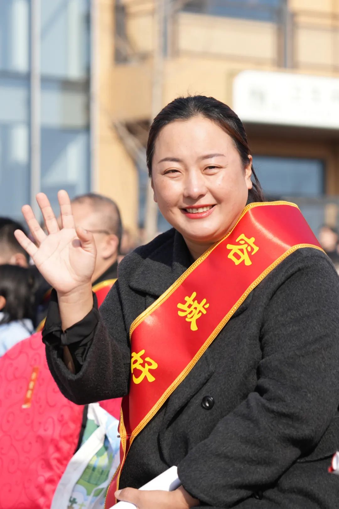 《光荣妈妈》小学组 摄影：李雨泽