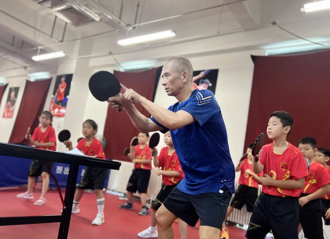 《我的教练爷爷》 小学组 摄影：邱添