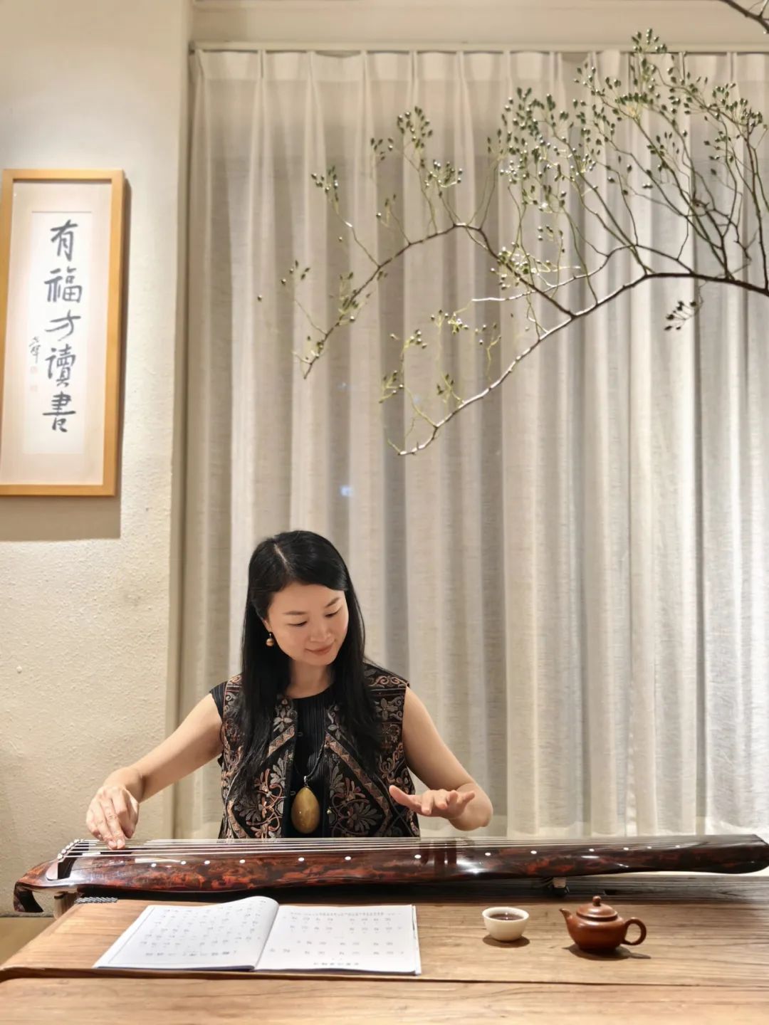 《妈妈的最爱》 初中组 摄影：叶子来